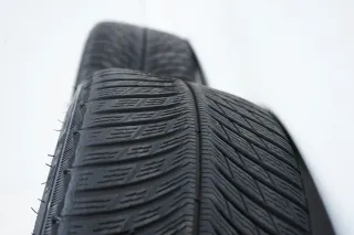 Mercedes C43 AMG W206 Winterreifen Winterräder 235 45 18 Zoll - Bild 14