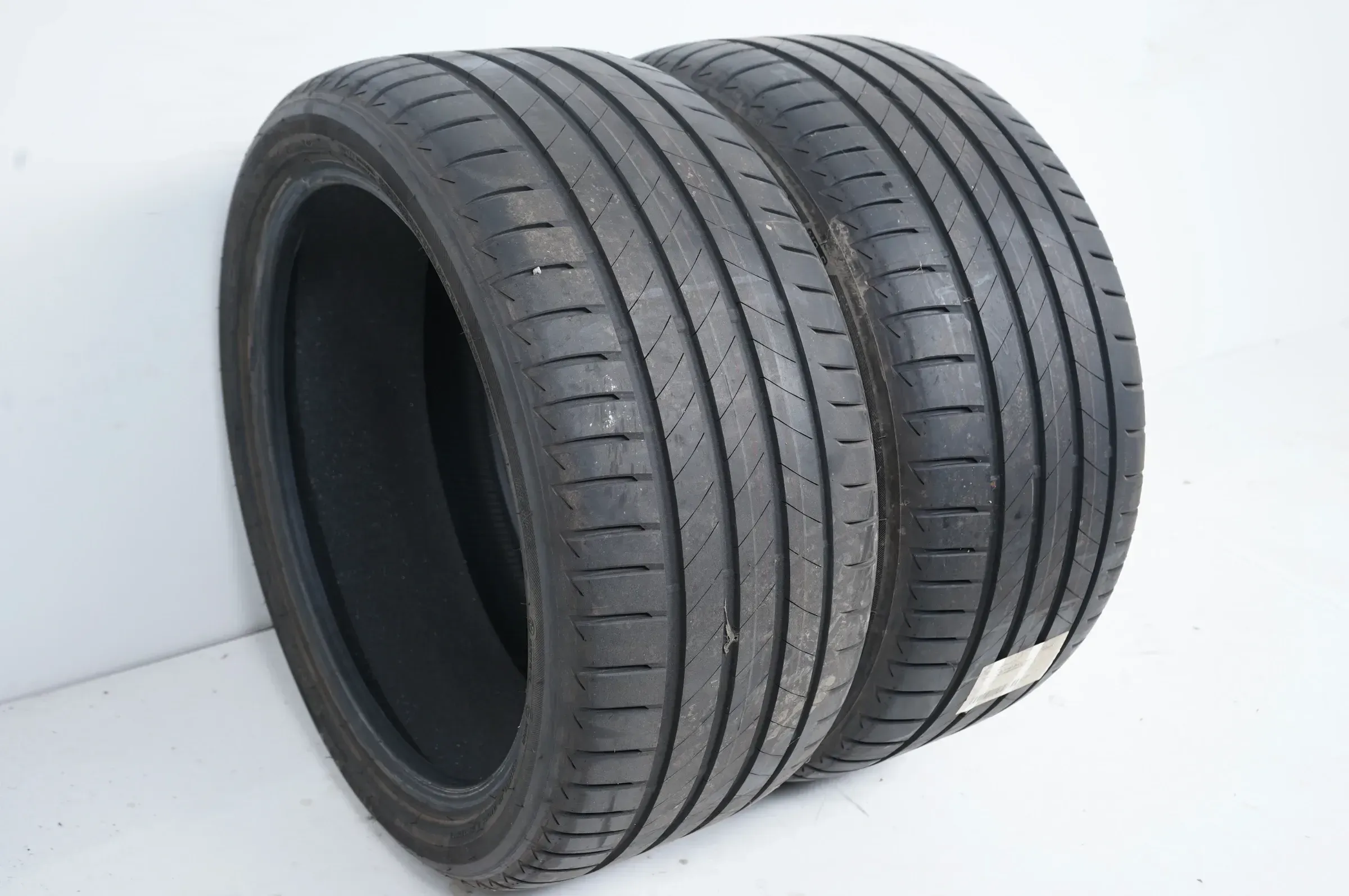 2 x Demo Sommerreifen Bridgestone 285 35 20 Zoll DOT20 MO - Bild 1