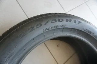 1 X 225 50 R17 94Y Sommerreifen Pirelli Cinturato P7 MO 2020 6,5mm - Bild 3