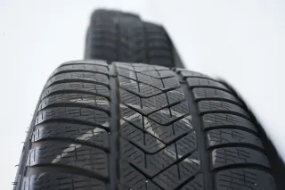 Mercedes E Klasse W213 Hybrid Winterräder Winterreifen 18 Zoll - Bild 13