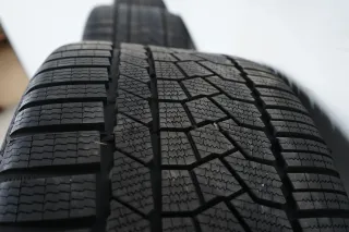 Mercedes E Klasse Hybrid W214 Winterräder Winterreifen 19 Zoll - Bild 8