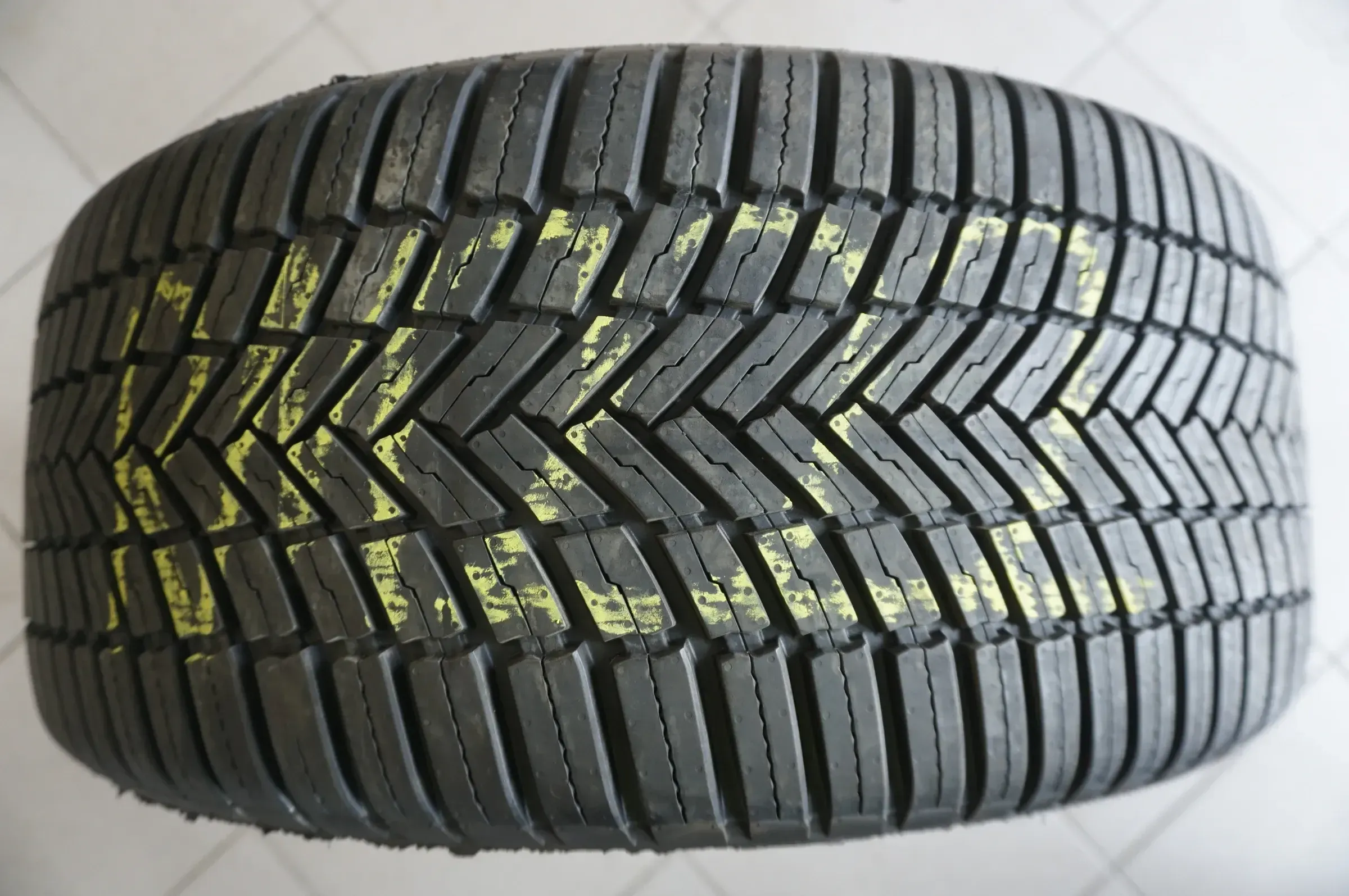 255 45 R18 103Y Allwetterreifen Bridgestone WeatherControl A005 evo 2023 Demo - Bild 1