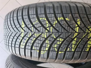 2x Allwetterreifen Goodyear Vector 4Seasons Gen3 SUV235/60 R18 107W 2020 6mm - Bild 2