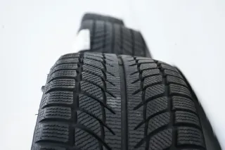Mercedes E Klasse W212 Winterräder Winterreifen 245 45 17 Zoll - Bild 10