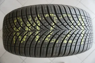 1 X 245 45 R19 102W Allwetterreifen Goodyear Vector 4Seasons Gen-3 2022 7mm - Bild 1