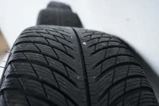 Opel Astra K J Winterräder Winterreifen 225 40 18 Zoll 5x105 - Bild 9