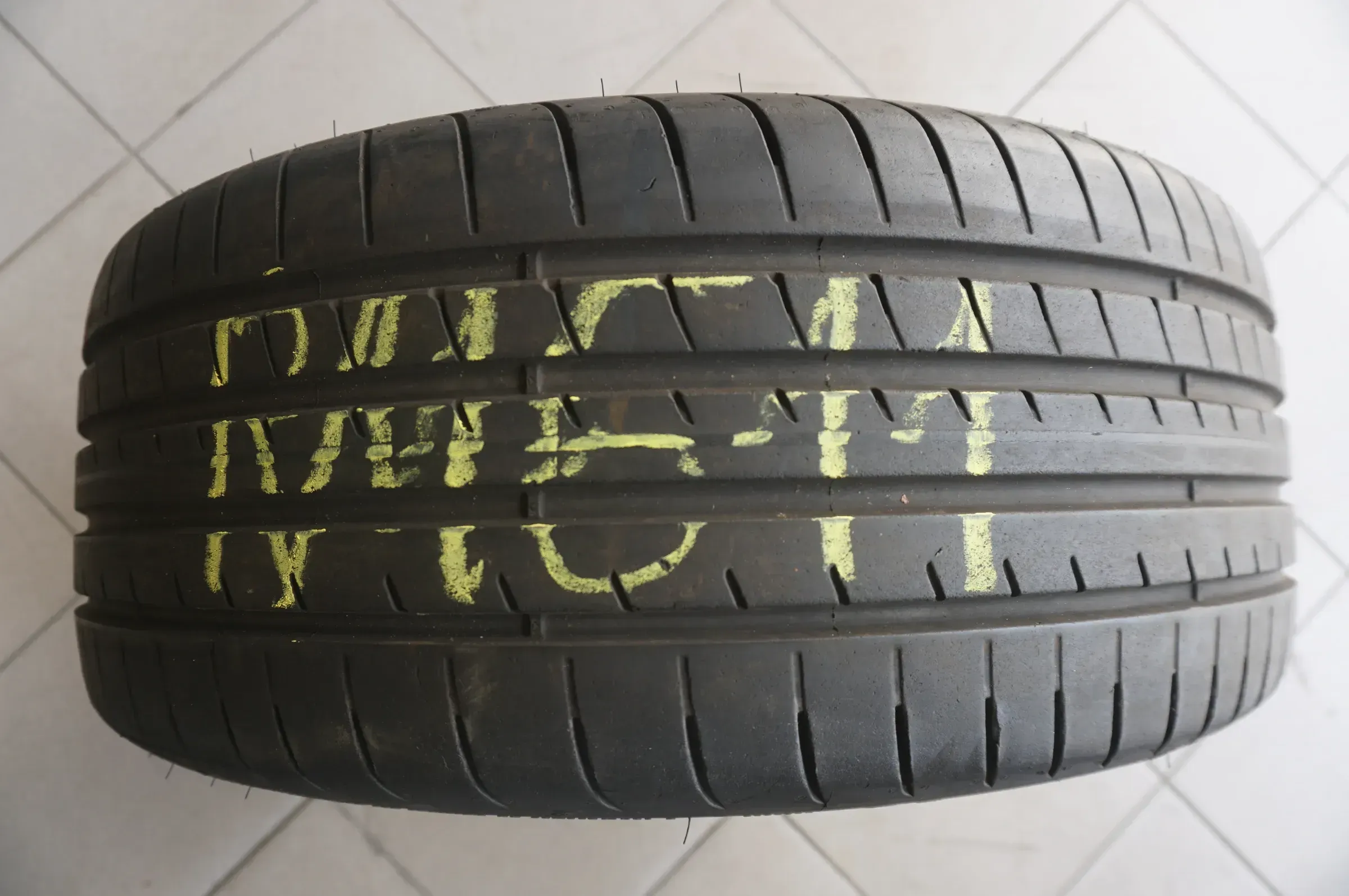 1 X 245 35 R20 95Y Sommerreifen Goodyear Eagle F1 Asymmetric 5 * RSC 2023 6mm - Bild 1
