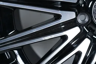 Mercedes E Klasse W214 AMG Sommerräder Sommerreifen 21 Zoll - Bild 6