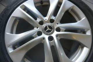 Original Mercedes E-Klasse W212 S212 17 Zoll Alufelgen Sommerreifen A2124010902 - Bild 6