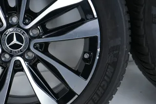 Mercedes C Klasse W206 Hybrid Winterräder Winterreifen 17 Zoll - Bild 4