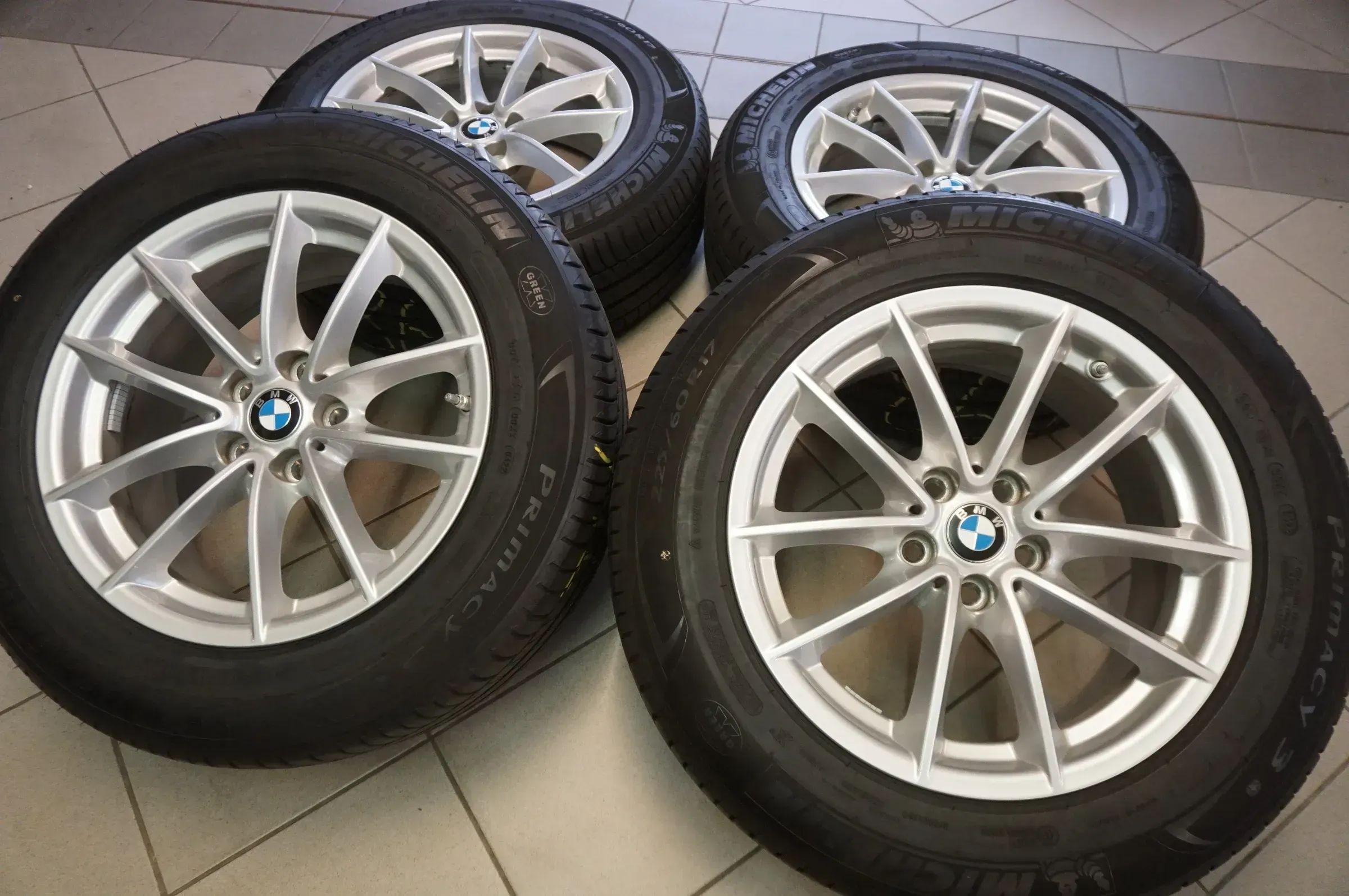 Original BMW 7er G11 G12 6er GT G32 Michelin Sommerreifen Sommerräder 225 60 R17 - Bild 1