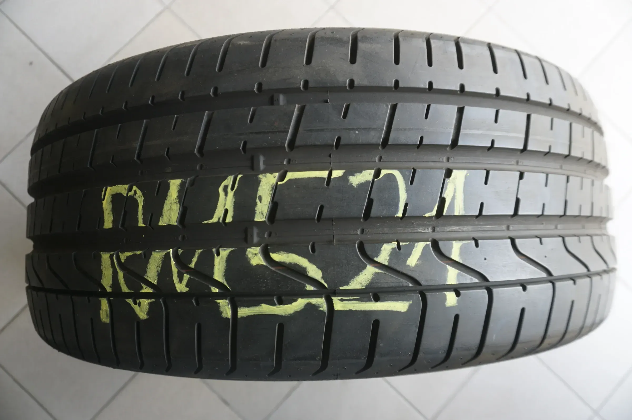 1 X 275 40 R22 108Y Sommerreifen Pirelli P Zero PZero PNCS LR 2023 7,5mm - Bild 1