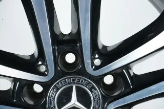 1x Mercedes C Klasse W205 Alufelge 17 Zoll A2054010200 7J ET48,5 - Bild 2