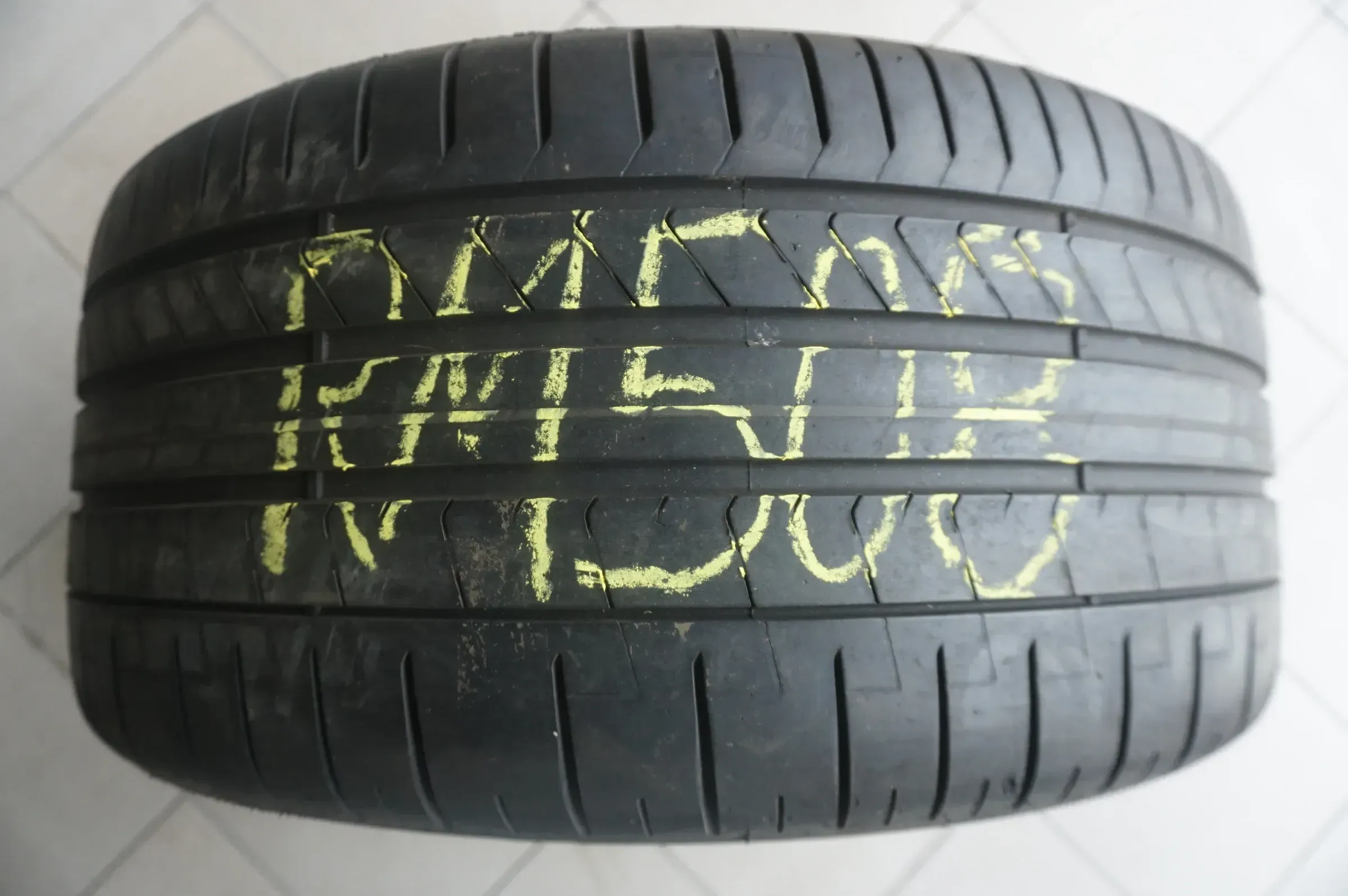 1 X 285 35 ZR20 R20 104Y Sommerreifen Pirelli P Zero PZero * 2023 5mm - Bild 1