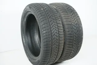 2x Winterreifen Pirelli Sottozero 235 50 19 Zoll DOT19 ca.7mm MO - Bild 1