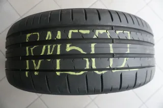 1 X 225 40 R19 93W Sommerreifen Pirelli P Zero PZero MO 5mm 2022 - Bild 1