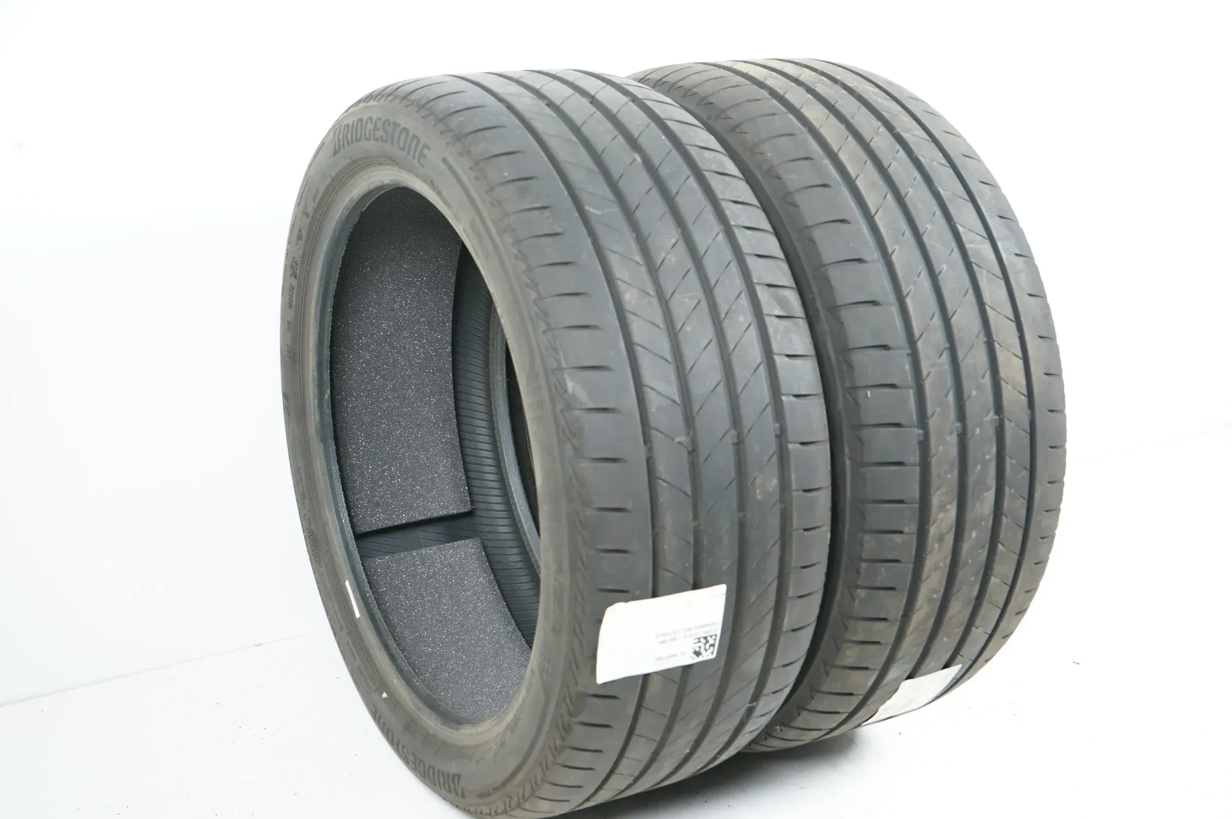 2 x Sommerreifen Bridgestone 255 40 20 Zoll DOT22 ca.5mm MO - Bild 1