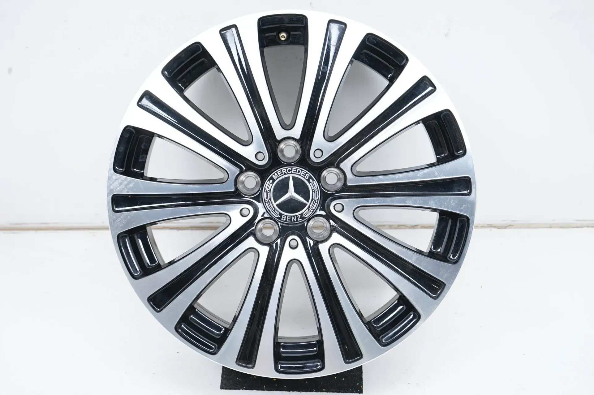 1 x Original Mercedes C Klasse W205 Alufelge 17 Zoll A2054015200 7J ET48,5 - Bild 1