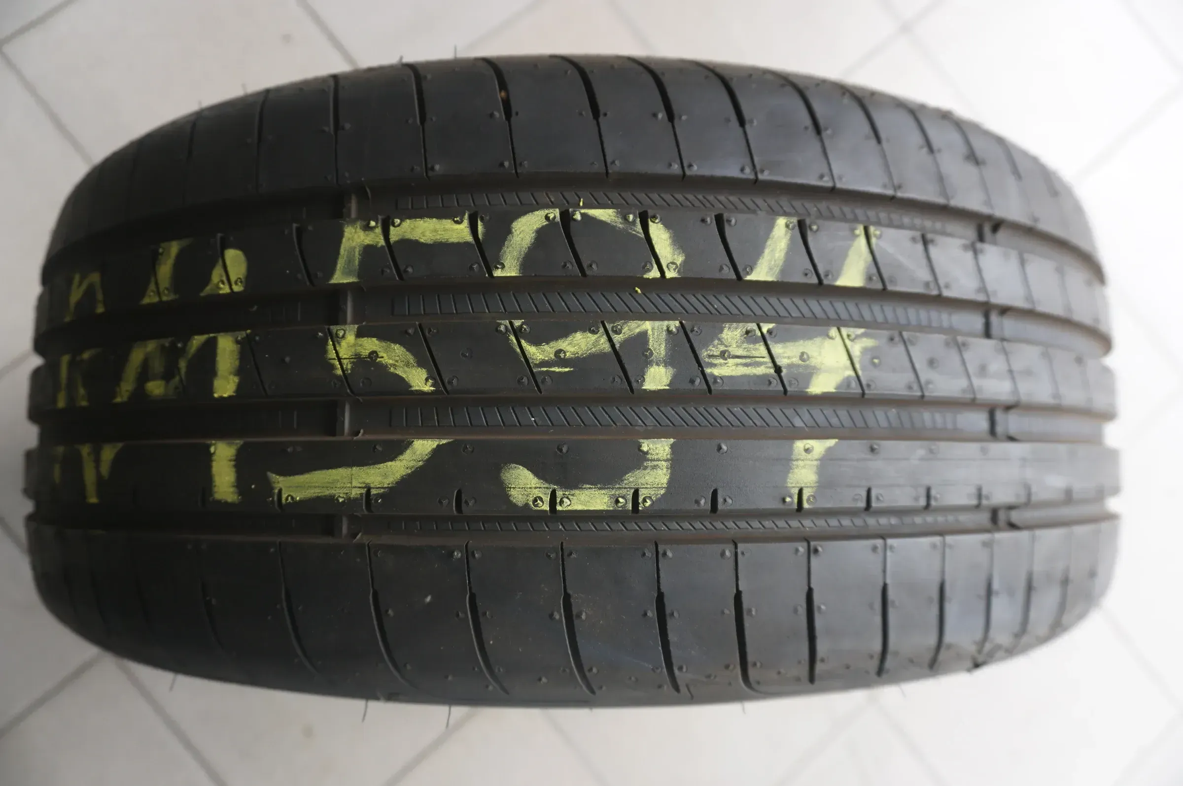 1 X 245 45 R18 100Y Sommerreifen Goodyear Eagle F1 Asymmetric 5 * 2023 7mm - Bild 1