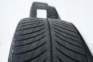 Mercedes C Klasse W206 Hybrid Winterräder Winterreifen 17 Zoll - Bild 10