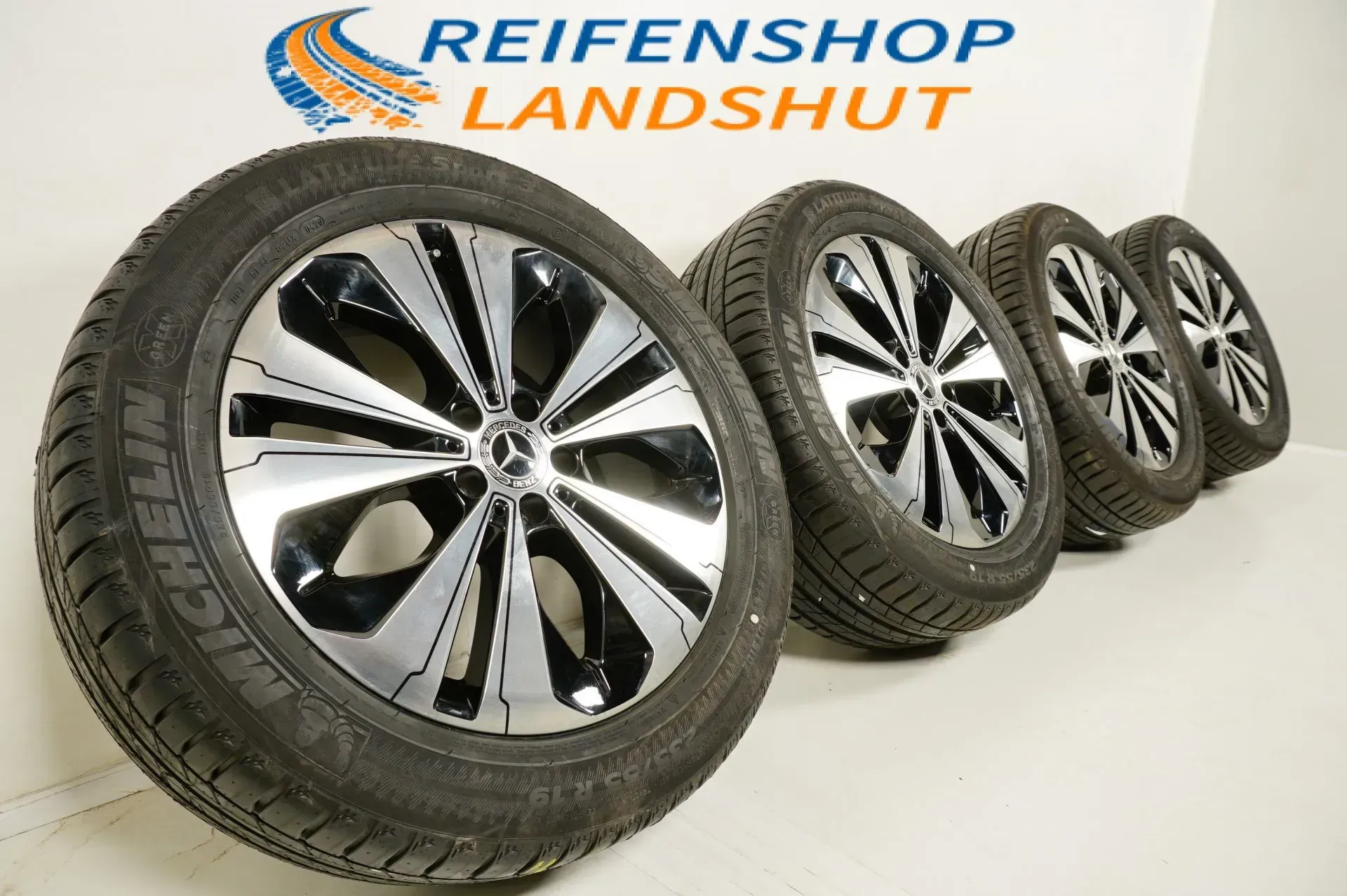 Original Mercedes EQC 19 Zoll Alufelgen Sommerräder Sommerreifen 235 55 255 50 R19 - Bild 1