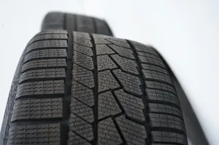 Mercedes E Klasse Hybrid W214 Winterräder Winterreifen 19 Zoll - Bild 10