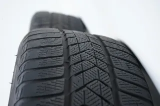 Mercedes E Klasse W213 Hybrid Winterräder Winterreifen 18 Zoll - Bild 12