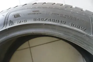 1 X 245 45 R19 102W Allwetterreifen Goodyear Vector 4Seasons Gen-3 2022 7mm - Bild 4
