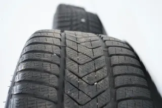Mercedes E Klasse W213 Hybrid Winterräder Winterreifen 18 Zoll - Bild 12