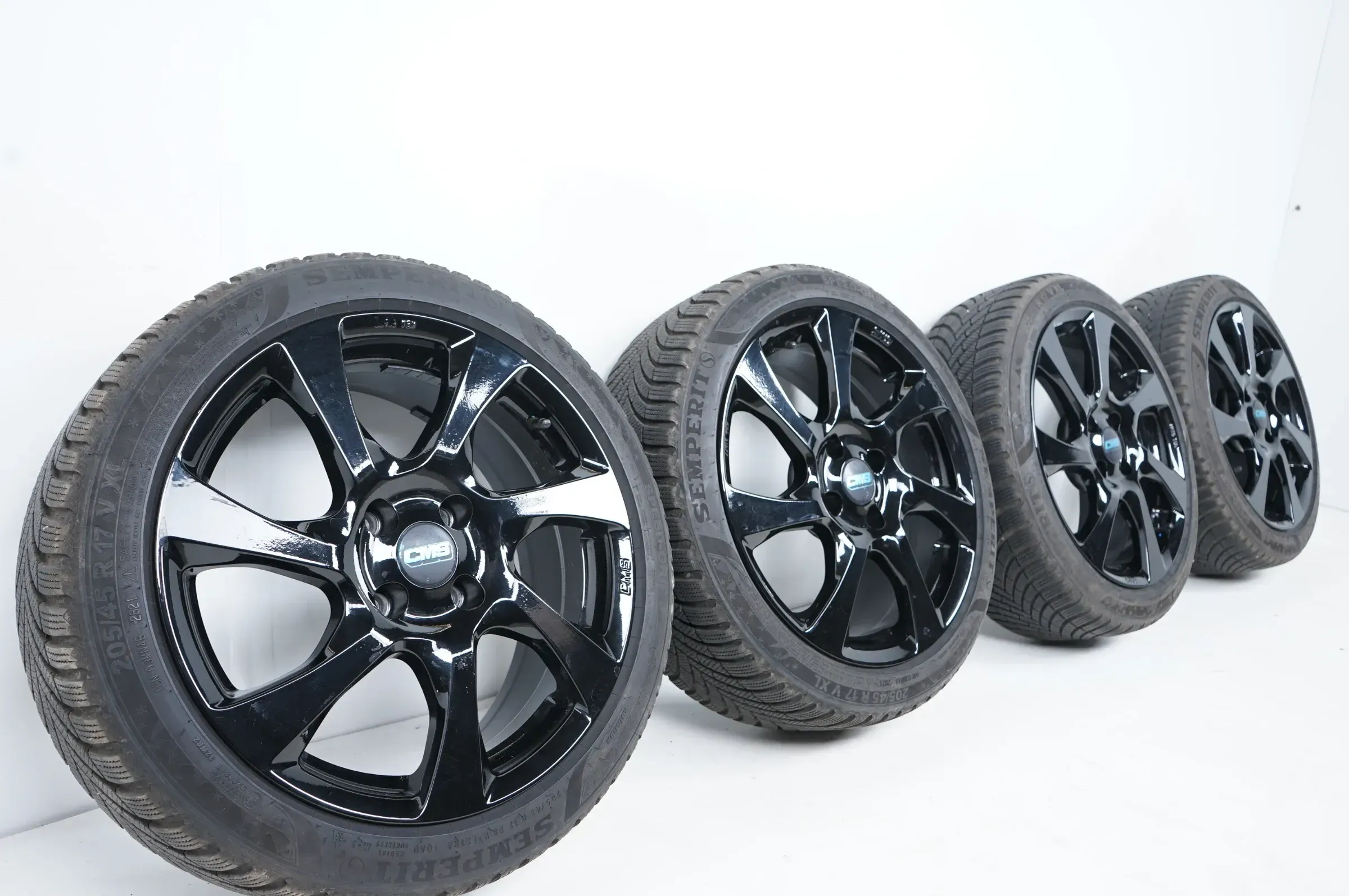 Ford unbekannt Winterräder Winterreifen 205 45 17 Zoll 4x108 - Bild 1