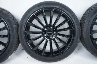 VW Touran Skoda Superb Sommerräder Sommerreifen 235 40 19 Zoll - Bild 4