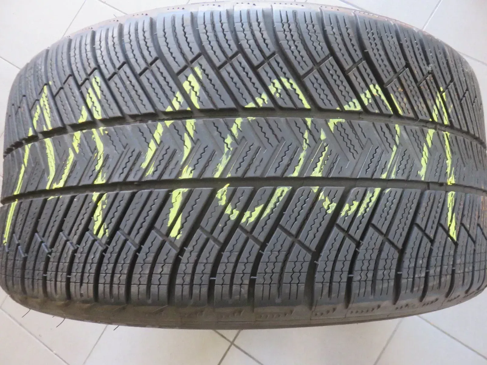 1 X 265 40 R19 98V Winterreifen Michelin Pilot Alpin PA4 NO 5mm - Bild 1
