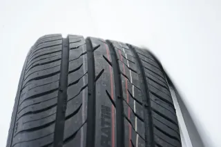 Skoda Yeti Sommerräder Sommerreifen 225 50 17 Zoll 5L0601025D - Bild 12