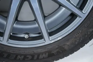 Mercedes C43 AMG W206 Winterreifen Winterräder 235 45 18 Zoll - Bild 8