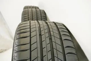 Original Mercedes EQC N293 C293 TOP 19 Zoll Alufelgen Sommerräder Sommerreifen 235 55 255 50 R19 7mm - Bild 11