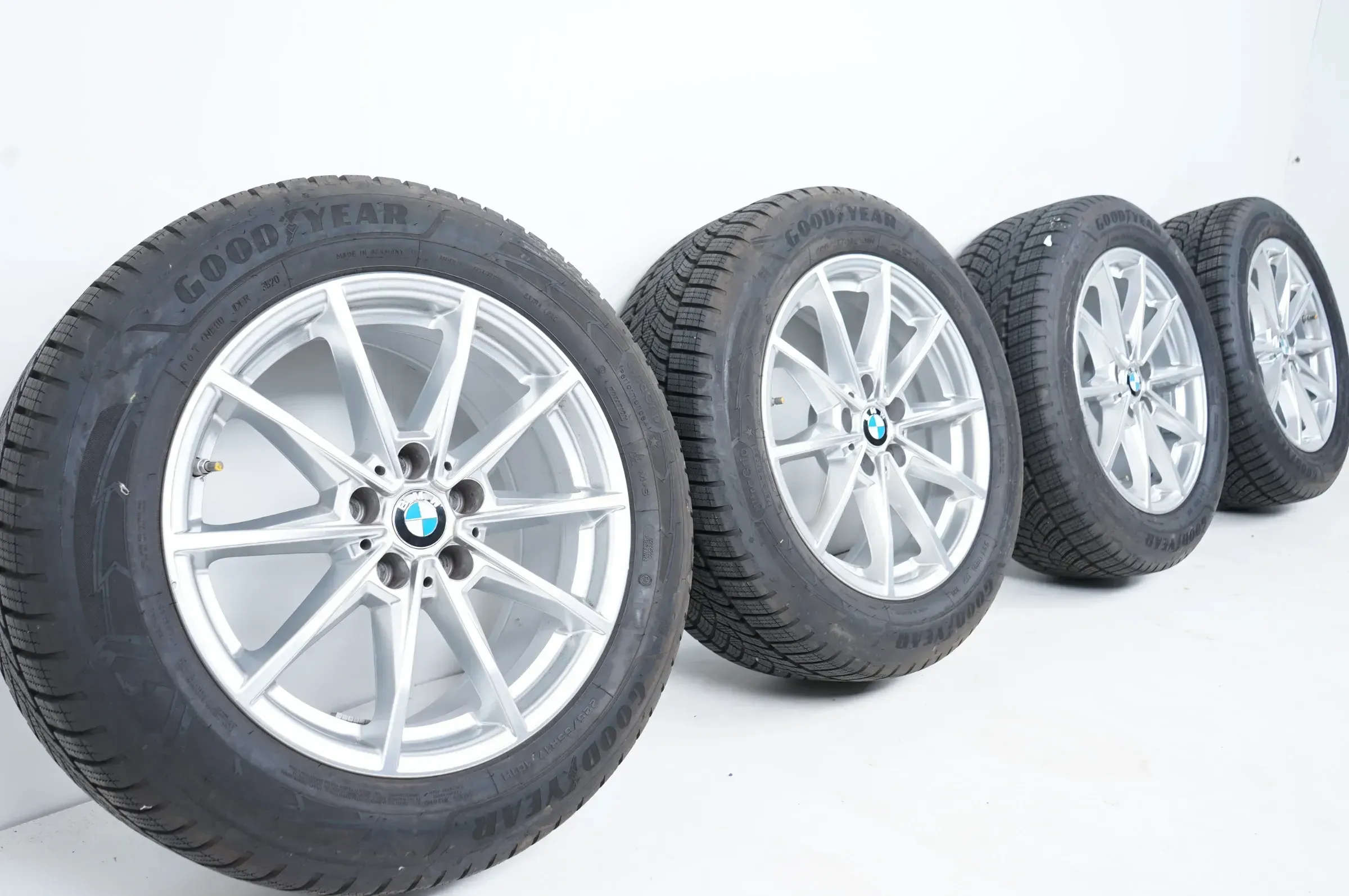 Bmw 4er i4 G26 Winterräder Winterreifen 225 55 17 Zoll 6896762 - Bild 1