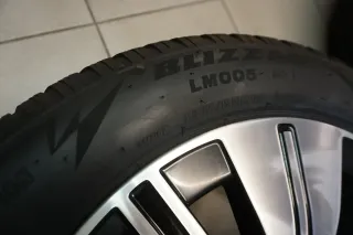 Original Mercedes EQS V297 Alufelgen Winterräder Winterreifen 235 55 R19 Zoll - Bild 4