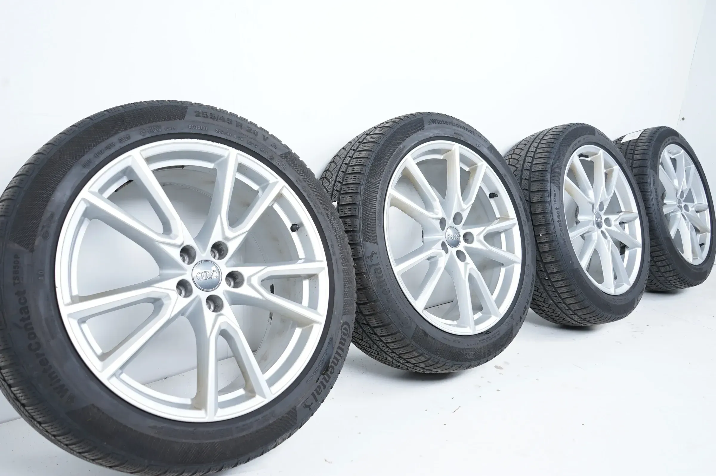 Audi Q5 SQ5 FY 80A Winterräder Winterreifen 255 45 20 Zoll - Bild 1