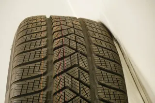 Original Mercedes EQC N293 TOP Alufelgen Winterreifen Winterräder 7mm 235 50 255 50 R19 Zoll - Bild 12