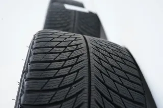 Mercedes A45 CLA45 W177 W118 Winterreifen Winterräder 18 Zoll - Bild 15