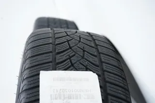 Mercedes C Klasse W206 Hybrid Winterräder Winterreifen 17 Zoll - Bild 11