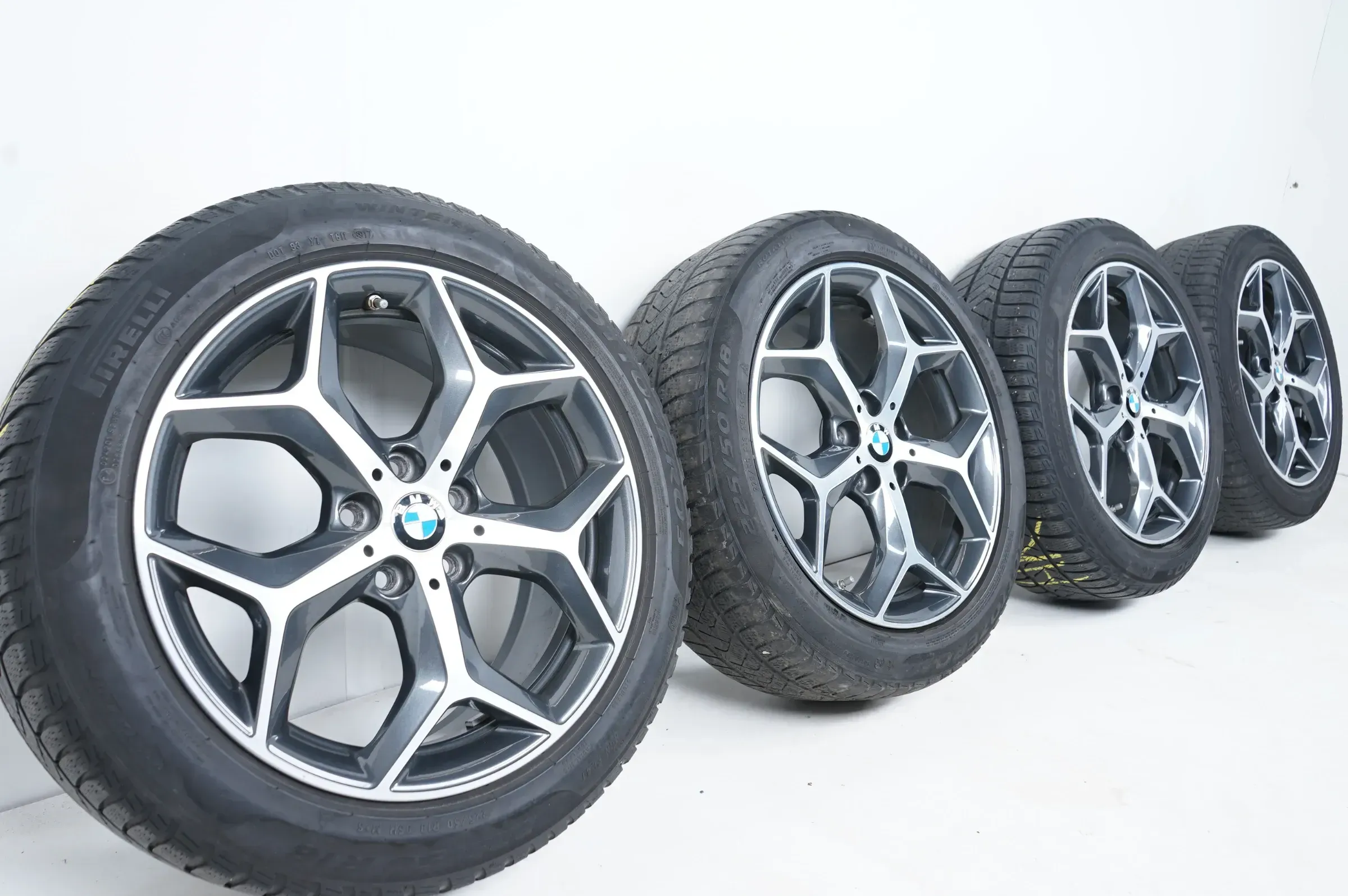 BMW X1 X2 F48 F39 Winterreifen Winterräder 225 50 18 Zoll 569 - Bild 1