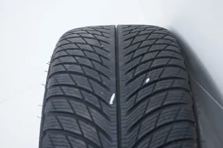 Mercedes C43 AMG W206 Winterreifen Winterräder 235 45 18 Zoll - Bild 10