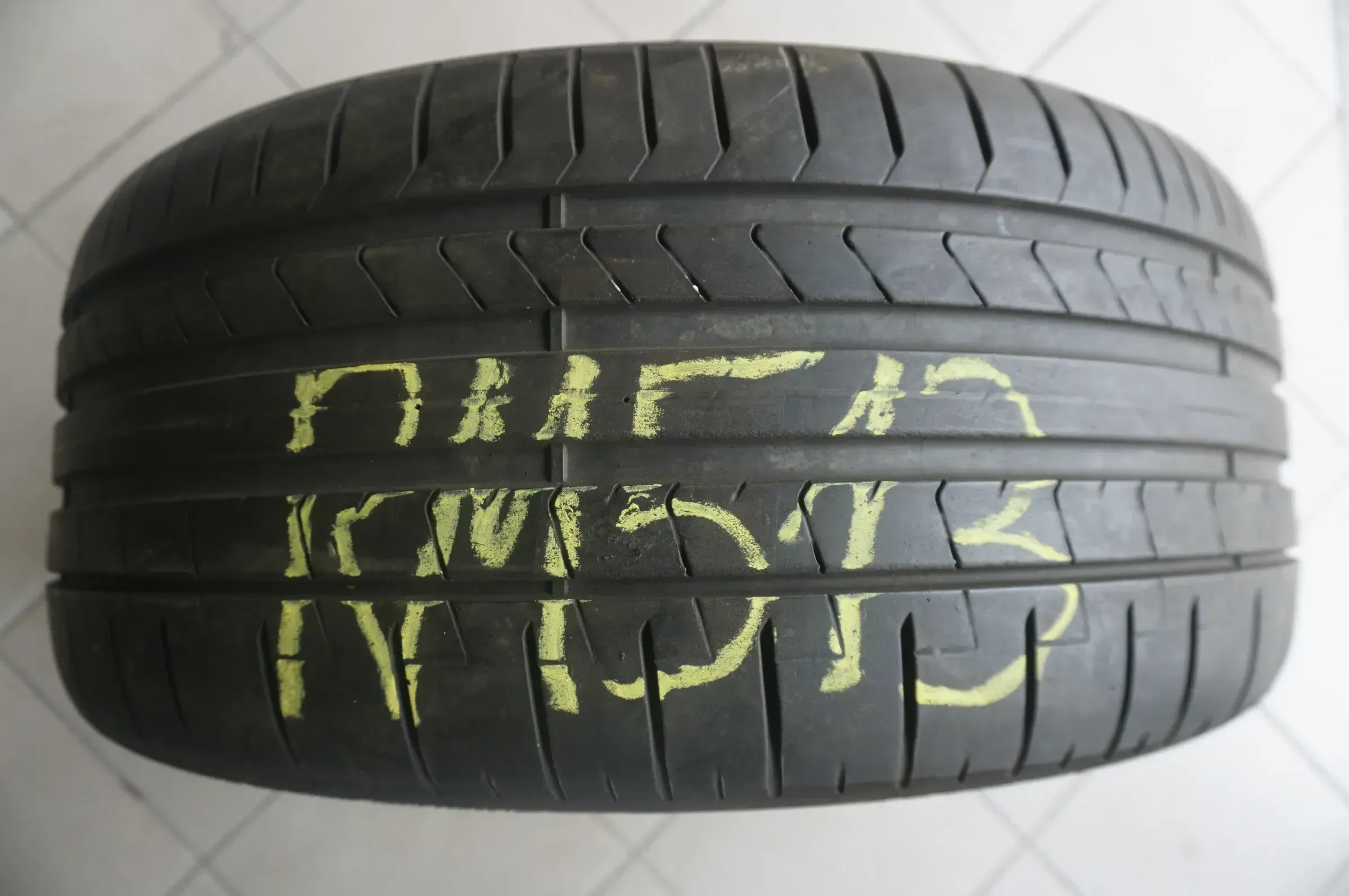 1 X 255 35 R21 98Y Sommerreifen Pirelli P Zero PZero MO-S PNCS 2021 5mm - Bild 1