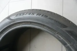 1 X 255 45 R19 104Y Sommerreifen Pirelli P Zero PZero MO1 PNCS 6mm 2020 - Bild 4