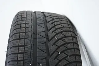 BMW 5er G30 G31 Winterreifen Winterräder 245 45 18 Zoll 7mm DOT25 - Bild 18