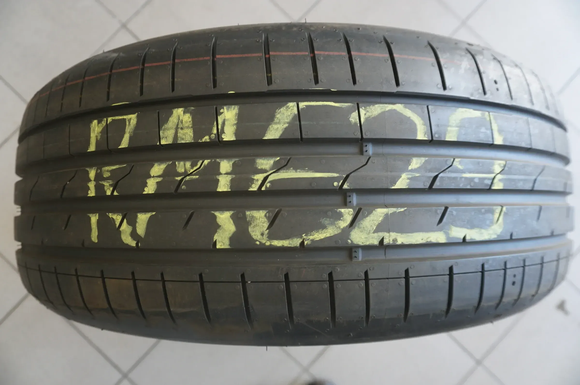 1 X 225 55 R18 102Y Sommerreifen Hankook Ventus S1 evo3 * MO 2022 6,5mm - Bild 1