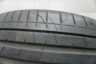 1 X 225 40 R19 93Y Sommerreifen Pirelli P Zero PZero * 5,5mm 2021 - Bild 5