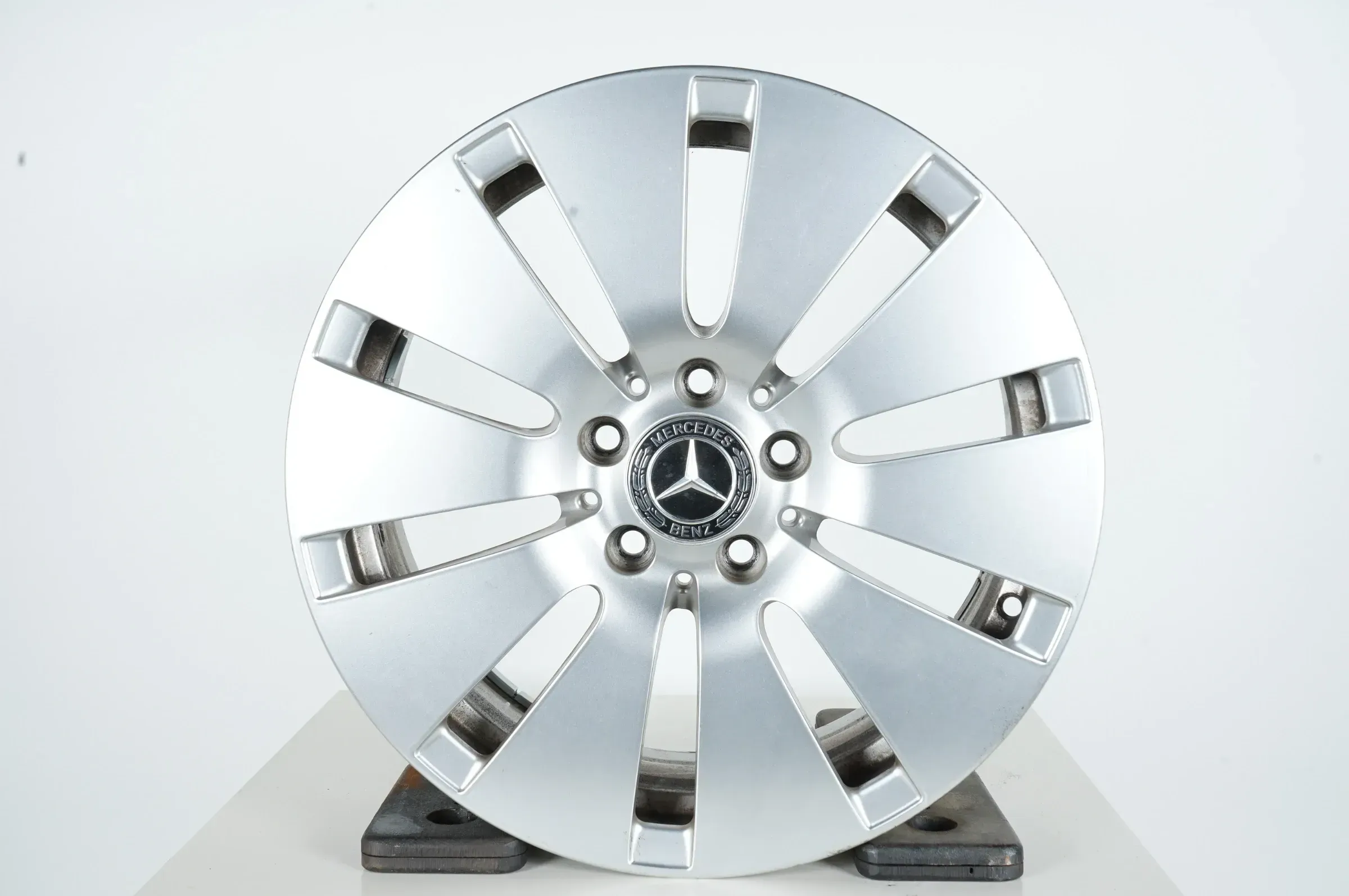 1x Mercedes C Klasse W205 Alufelge 17 Zoll A2054012100 7J ET48,5 - Bild 1