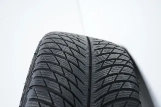 Mercedes C43 AMG W206 Winterreifen Winterräder 235 45 18 Zoll - Bild 15